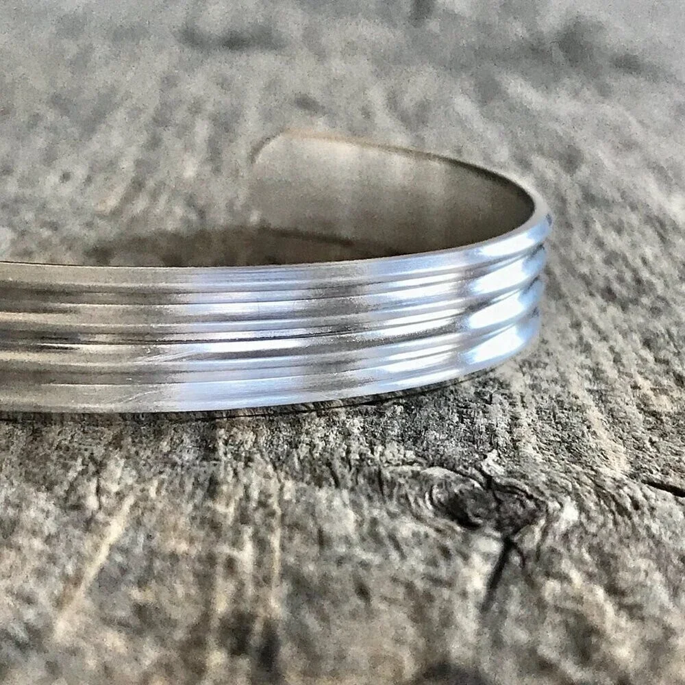 Brushed sterling silver linear pinstripe open cuff bangle bracelet